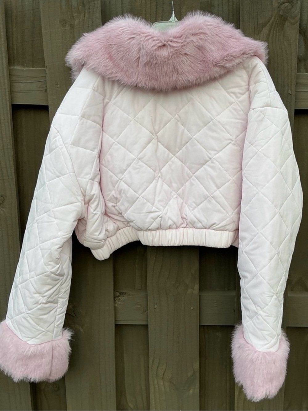 Selkie Baby Pink Cropped Jacket with Faux Fur Trim Size Large NWT - Picture 2 of 16